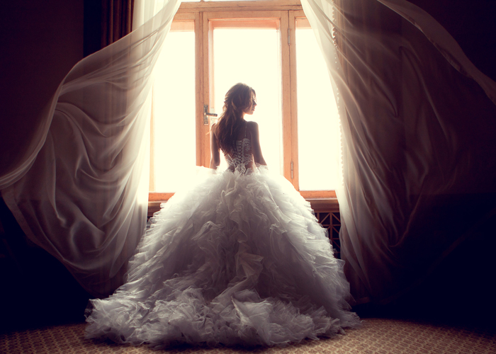 運命の１着を見つけたい！ウェディングドレスの種類を知ろう！ 楽婚の花嫁サロン