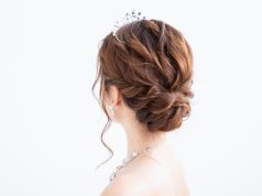 ウェディングヘアメイクの打ち合わせ術!理想を伝える準備と質問リスト
