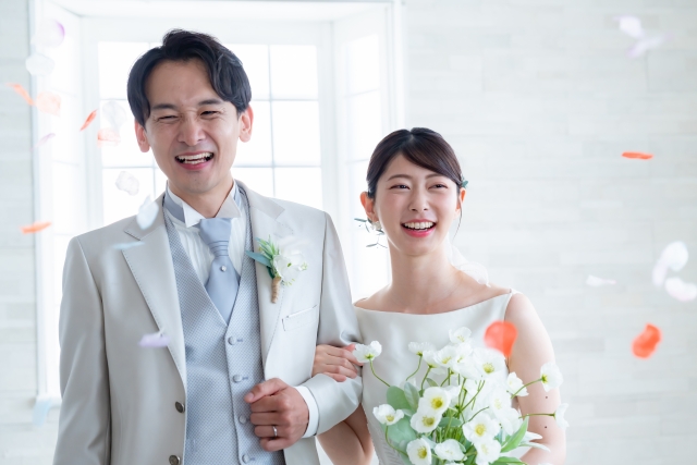 格安結婚式とは?楽婚の安さの秘密と品質を解説!