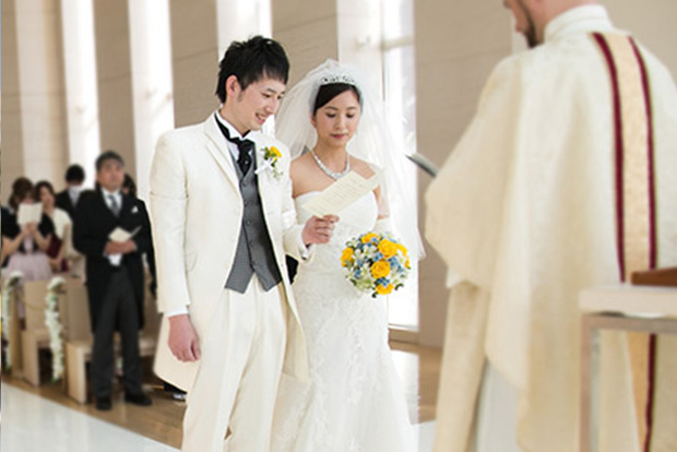 お子様も主役のパパママ婚 格安結婚式なら楽婚 お子様も主役のパパママ婚 格安結婚式なら楽婚