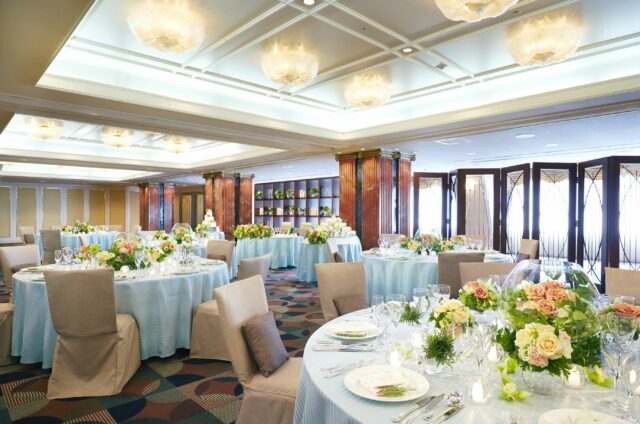 ホテル日航大阪 格安結婚式なら楽婚