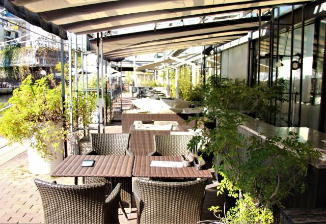 Restaurant & CAFÉ MOULiN（レストラン＆カフェ ムーラン）